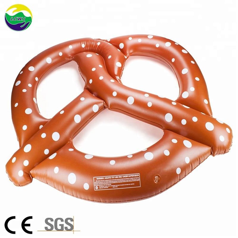 Μεγάλο ψωμί νερό διασκέδαση PVC φουσκωτό pretzel πλωτή δαχτυλίδι πισίνα πλωτές για ενήλικες