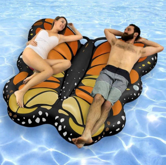 Φτερούγες πεταλούδας φουσκωτή πισίνα 250 X 180cm Προσαρμοσμένο λογότυπο Άγγελος Φτερούγες πισίνα Φουσκωτή