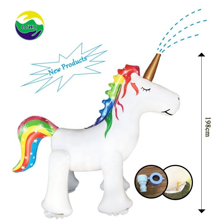 PVC μονόκερος εξωτερικό φουσκωτό παιχνίδι 100kg Sprinkler δώρα Mat προμηθευτής για το έδαφος